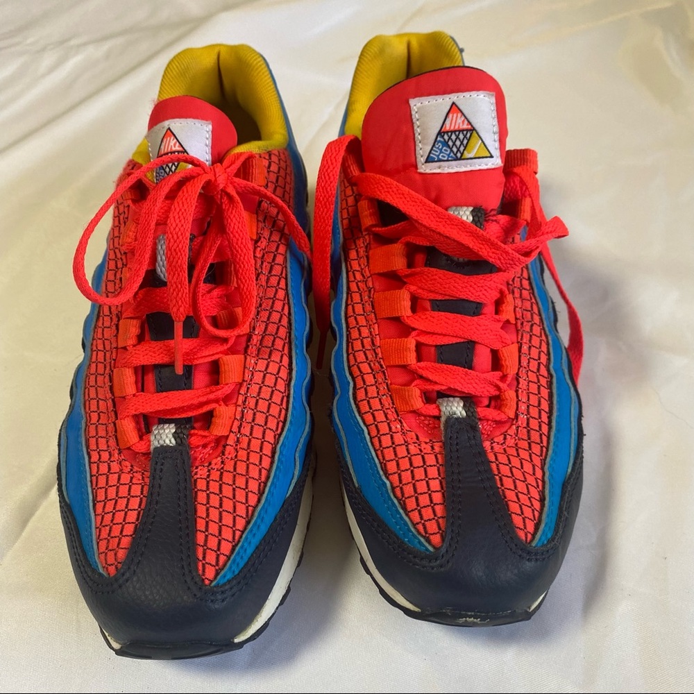 Nike Air Max 95 Spider-Man size 7y